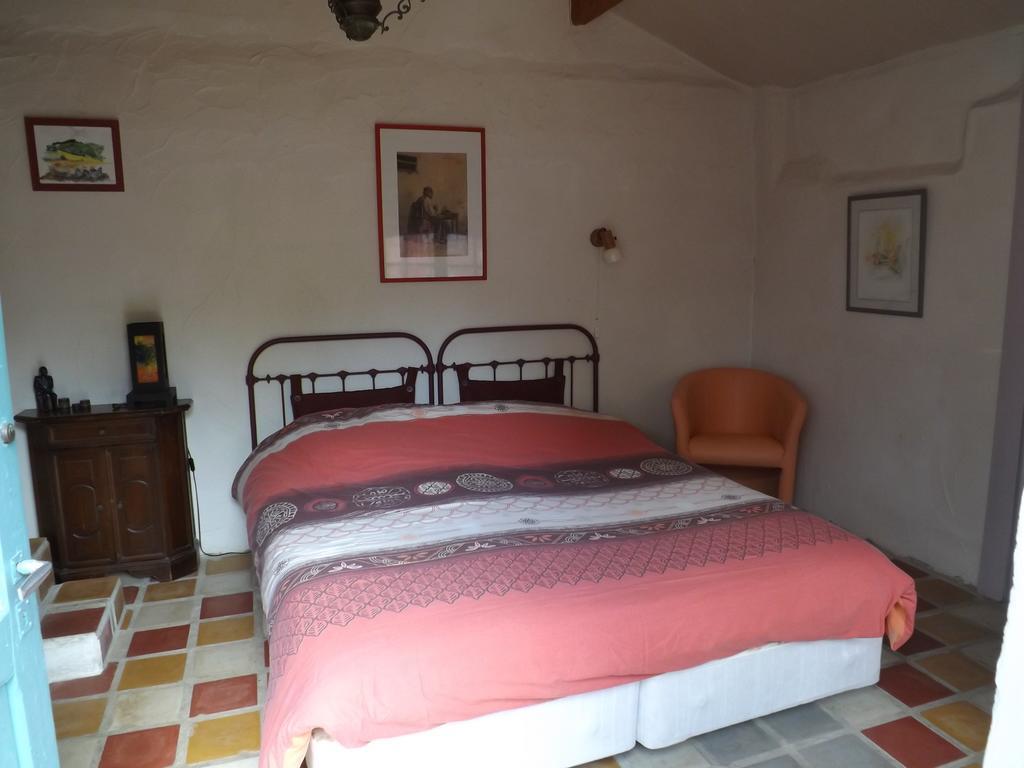 Madiran Chambre D'Hotes Oeuil De Bouc מראה חיצוני תמונה
